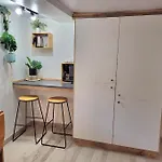 Cosy Rdc Centre Vu Chateau Et Jardin 아파트 라발