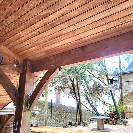 Cosy Rdc Centre Vu Chateau Et Jardin * 라발