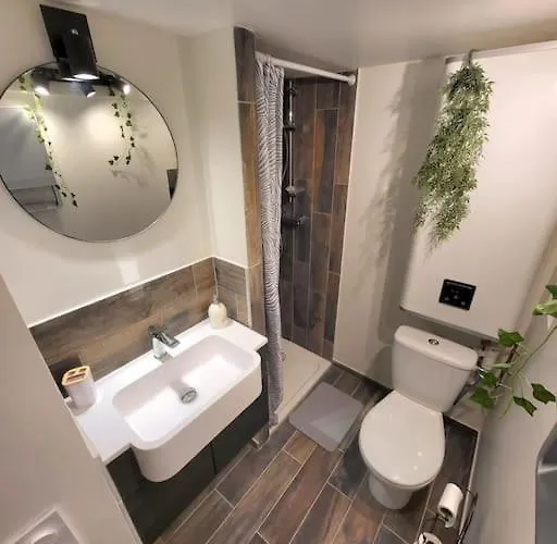 Cosy Rdc Centre Vu Chateau Et Jardin * Laval (Mayenne)